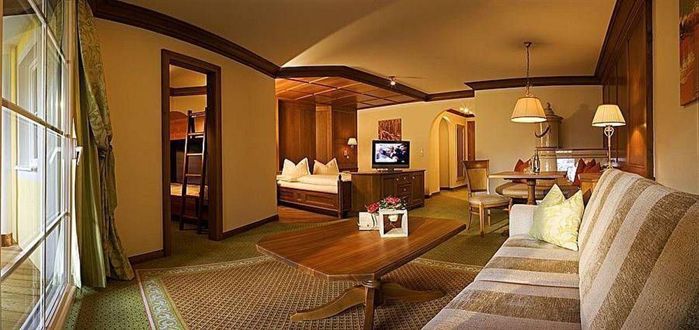 Hotel Post Лермос Экстерьер фото